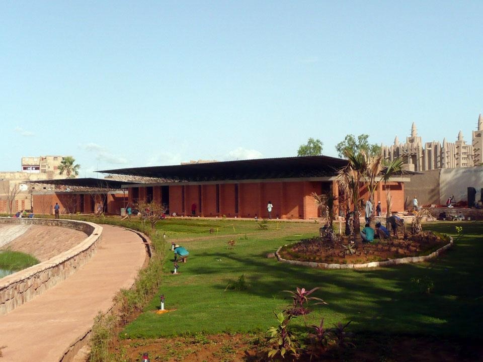 View of the visitors’ center at the Great Mosque in Mopti, Mali; the building houses a community center and the Centre for Earthen Architecture