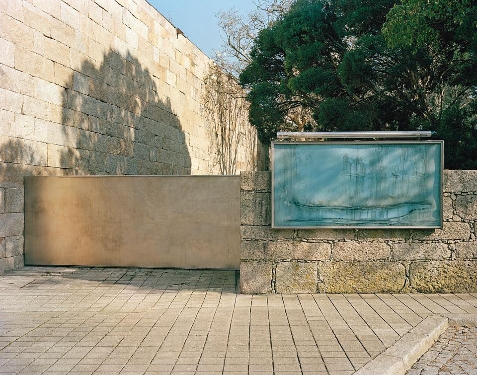 On the outside of the Casa das Artes (1981–88) by Eduardo Souto de Moura in Porto, an empty notice board is the only indication of the building’s state of neglect, having been closed for the last ten years