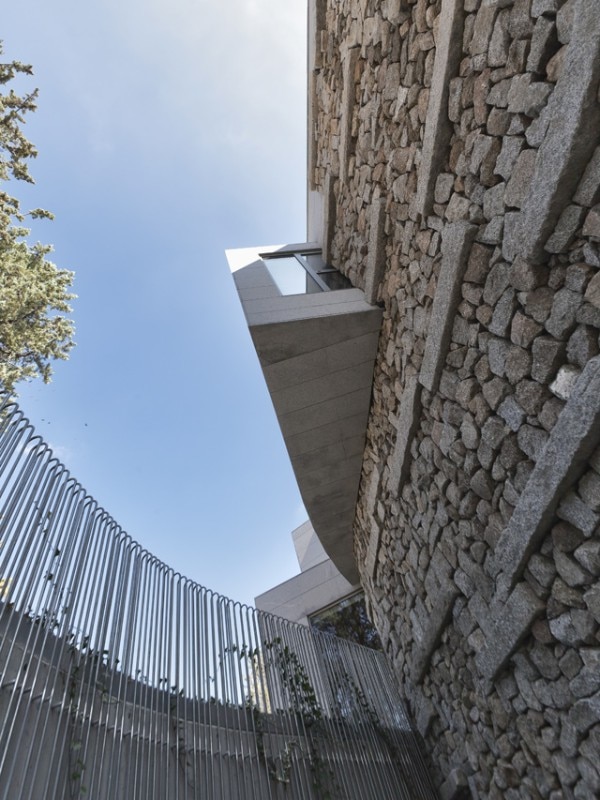 nodo17, North Face house, El Escorial, Madrid, 2015
