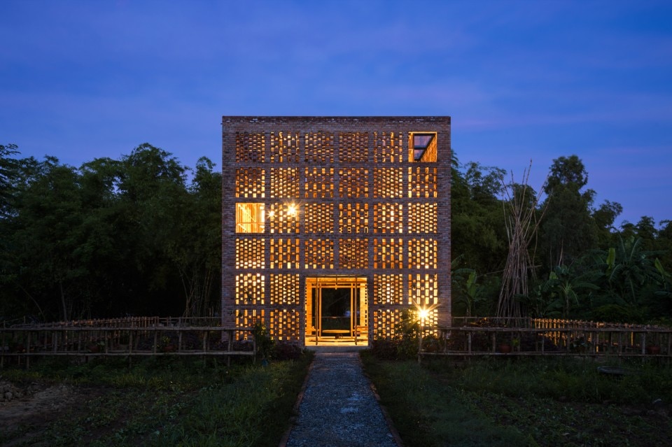 Tropical Space, Terra Cotta Studio, Ho Chi Minh City, 2016