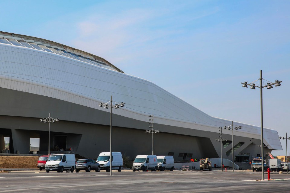 Zaha Hadid Architects, Napoli-Afragola station, view from the parking, Naples, 2017