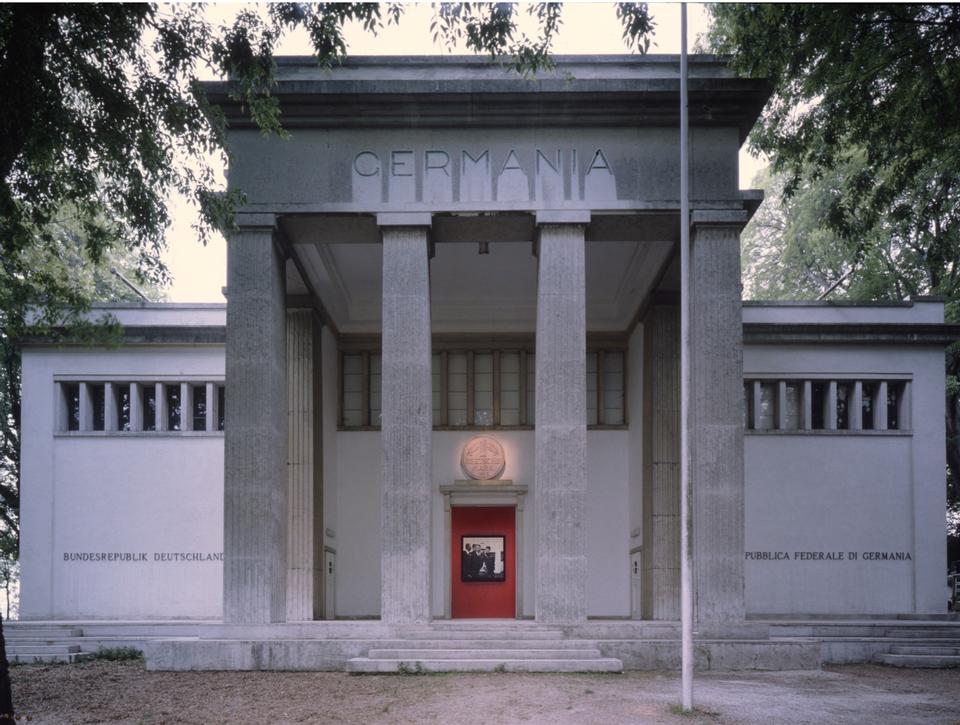Hans Haacke <i>GERMANIA</i>.
German Pavilion Exterior
Biennale di Venezia, 1993.
Photo: Roman Mensing
© Hans Haacke/VG Bild-Kunst
