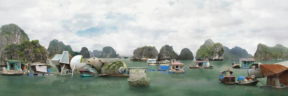 Project in Halong Bay, Vietnam (colour photos, diasec), a collection of floating villages stretching 120 km along the coast: Halong VI, 150 x 450 cm, 2008 (below); detail of Halong XI, 100 x 350 cm, 2010 (following pages). © 2010 Novalis Contemporary Art, Turin.