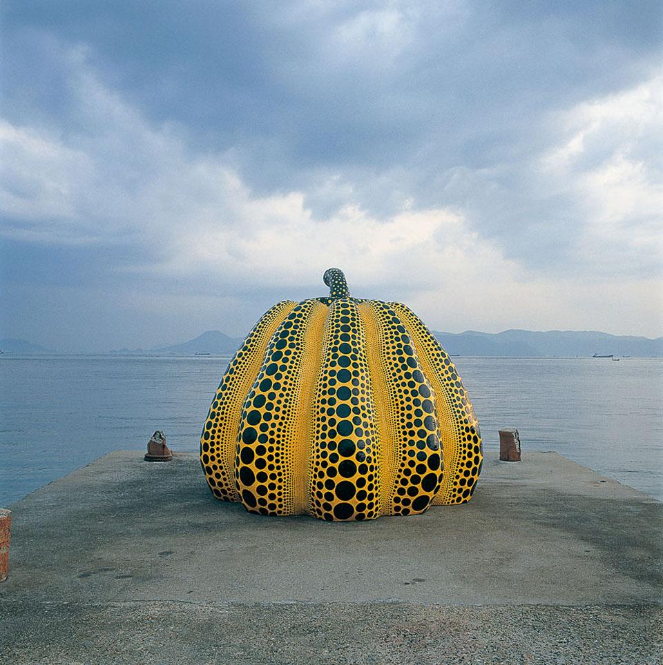Yayoi Kusama, <i>Pumpkin,</i> 1994, one of the works at the Benesse House Museum in Naoshima, a complex opened in 1992 comprising a museum and hotel designed by Tadao Ando. It is based on the concept of coexistence between nature, art and architecture. Photo Shigeo Anzai.