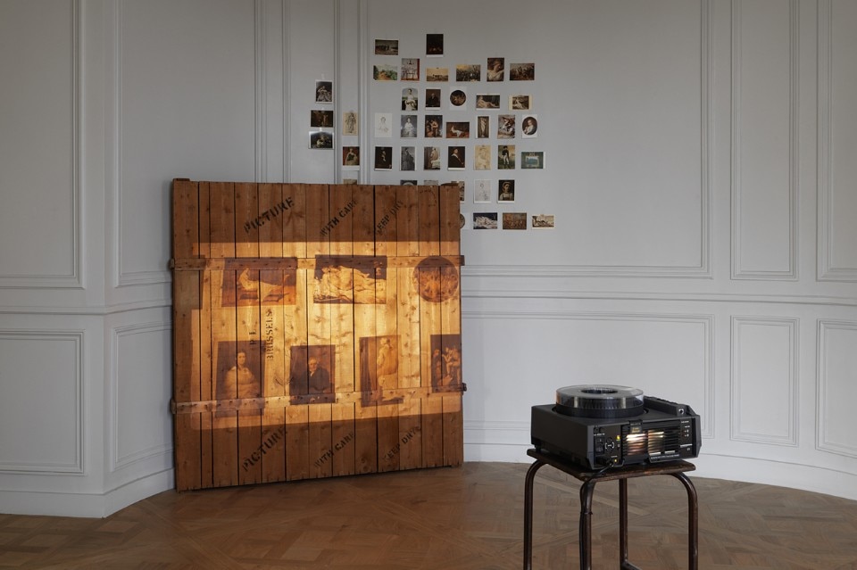 Marcel Broodthaers, Projection sur caisse, Monnaie de Paris 2015