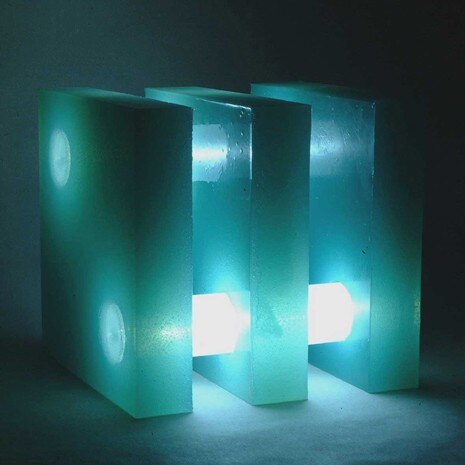 Dögg Gudmundson, lamp <i>ice cube</i>