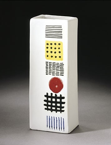 Vase, Bitossi, 1955 (collection of Joel Chen, photo © 2005 Museum Associates/LACMA)