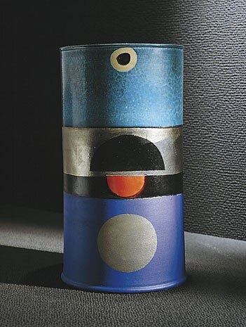 Ceramiche delle tenebre, Bitossi, 1963 (collection of Bischofberger, Zurich, photo © Santi Caleca)