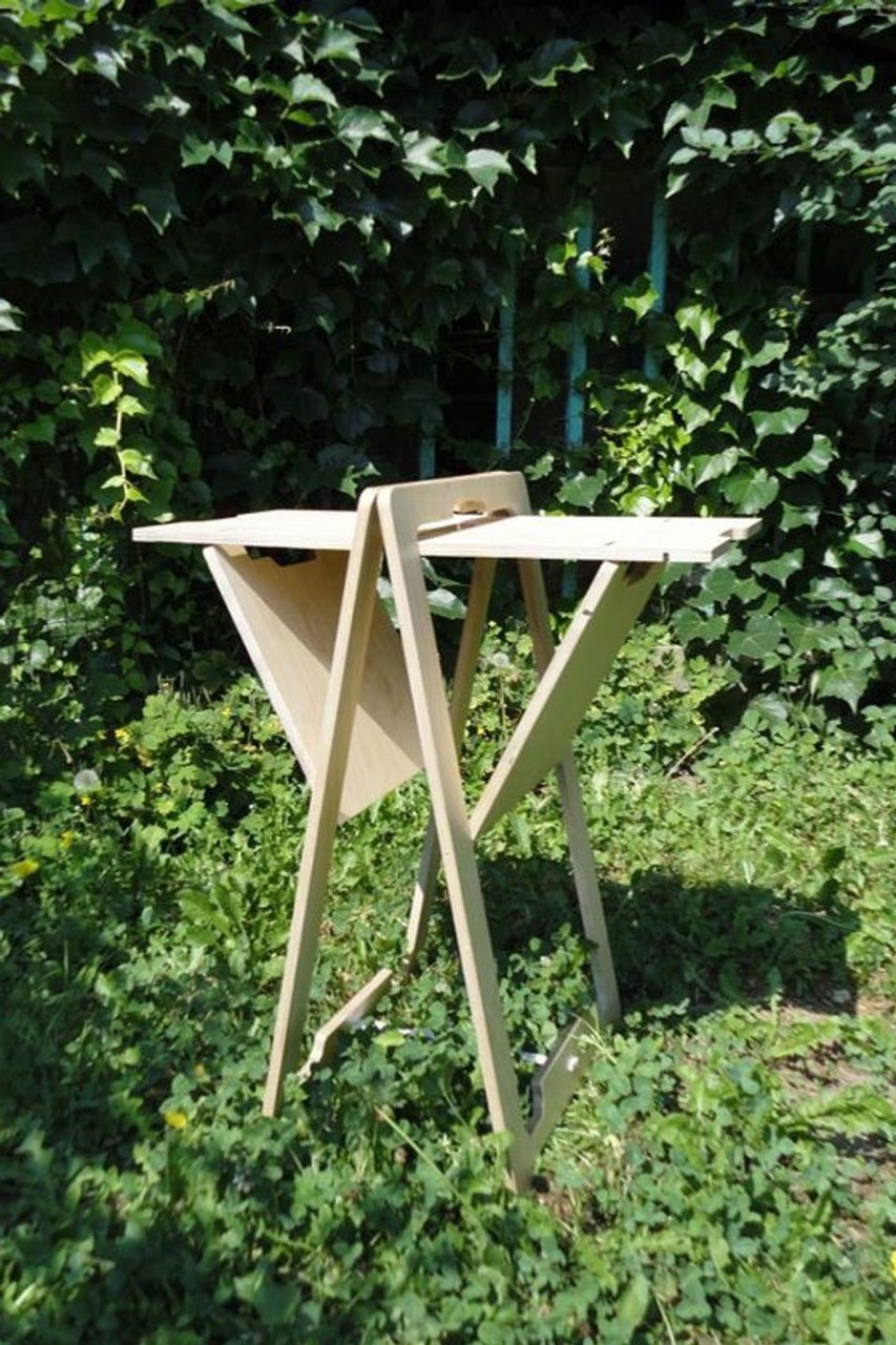 (Â) table by Louis Denavaut, Ecole Camondo. © La Fabrique