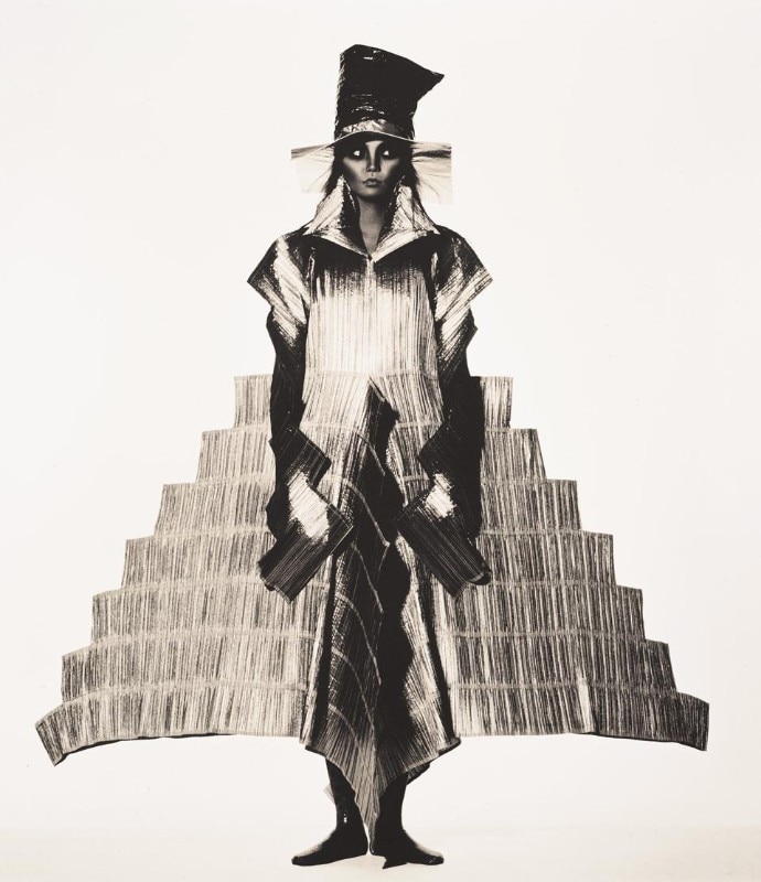 Issey Miyake, Staircase Dress, New York, 1994. Platinum/palladium print. Photo Irving Penn. © The Irving Penn Foundation