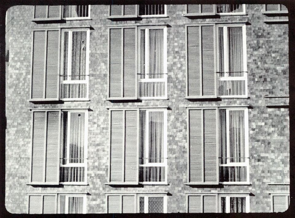 Film still from Angelo Mangiarotti's documentary <em>Position of Architecture</em>, as reproduced in Domus 284 / July 1953. House for Borsalino employees in Alessandria, Ignazio Gardella, 1951