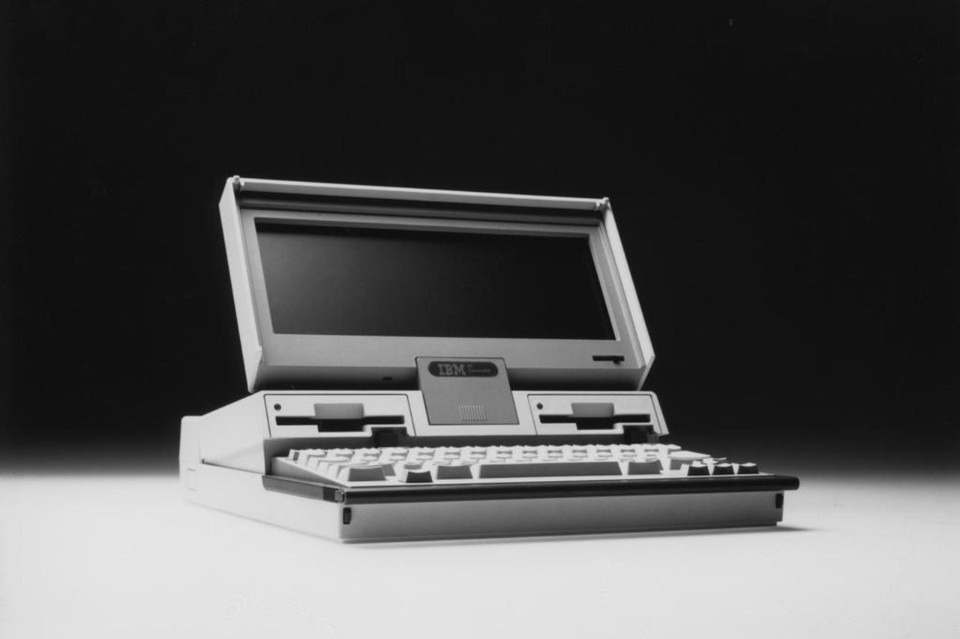 Richard Sapper, Convertible personal computer IBM, 1986. Photo © Richard Saooer Design Studio