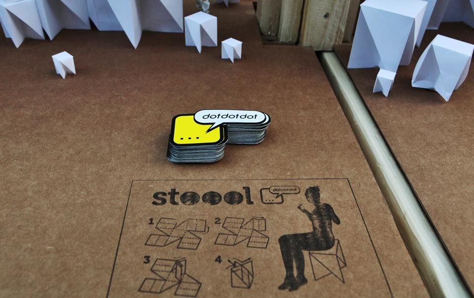 User manual by dotdotdot to build your own stool