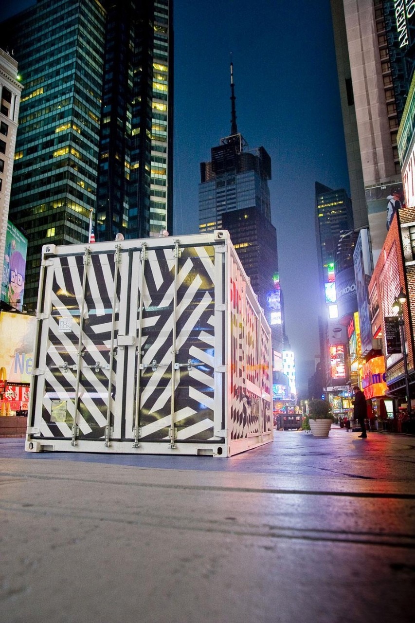 The SnackBox by Ædifica and MuvBox in Times Square