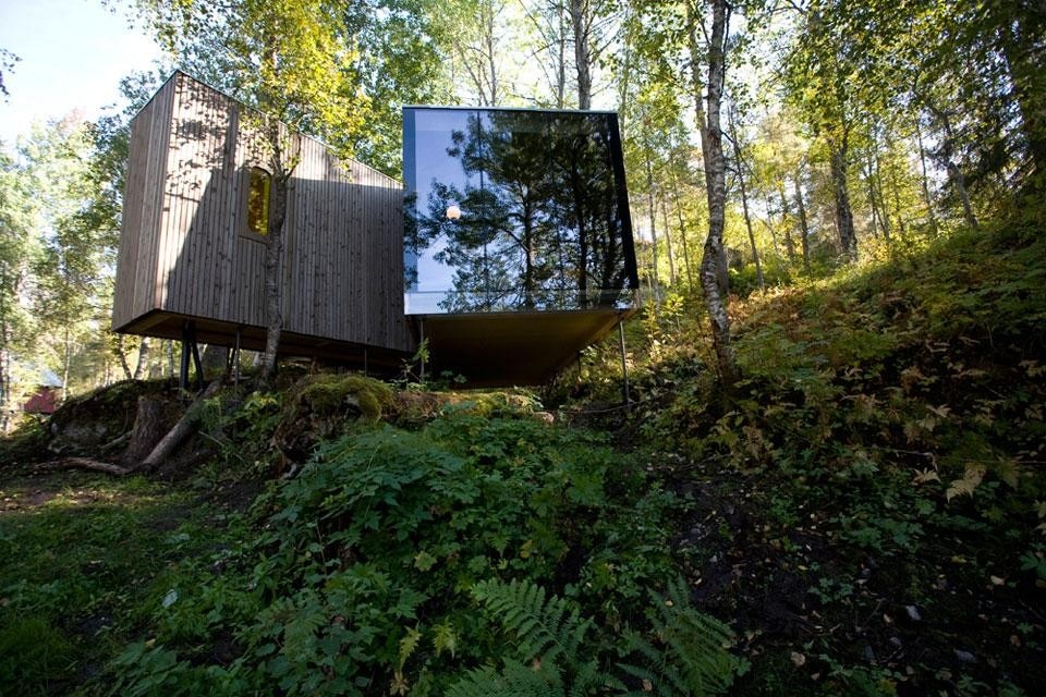 Jensen & Skodvin Architects, <em>Juvet Landscape Hotel</em>, Gudbrandsjuvet, Norway, 2007.
Photo by the architects