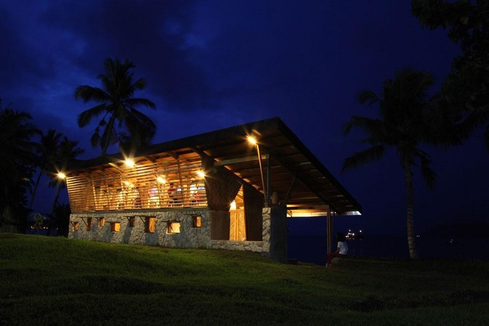 The study centre at night. Photo by Ronnie Ramirez