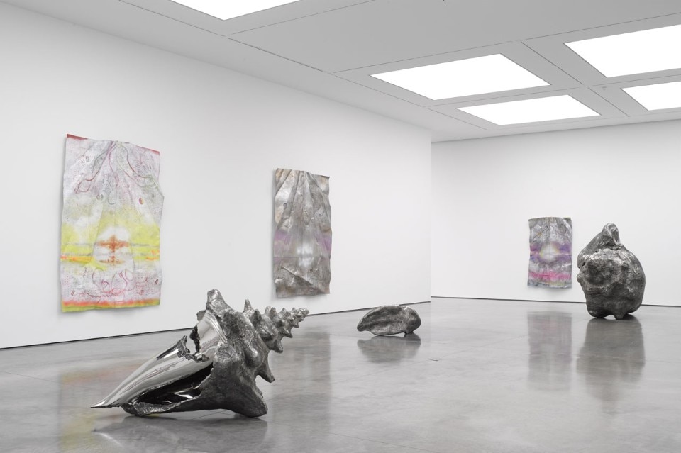 Marc Quinn, “The Toxic Sublime”, view of the exhibition at White Cube Bermondsey, London