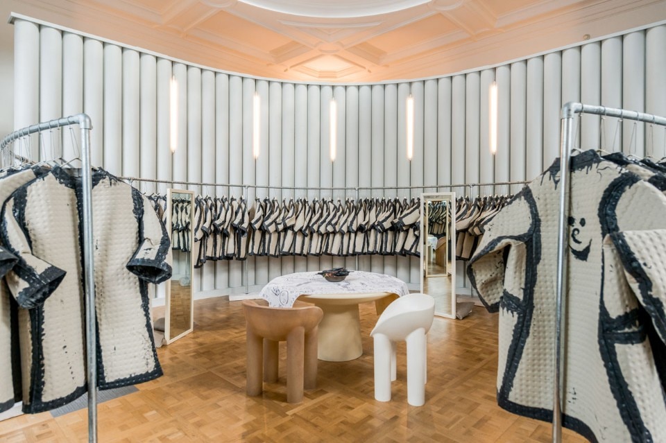 Faye Toogood, The Cloakroom. View of the installation at the V&A, London. Photo © French+Tye