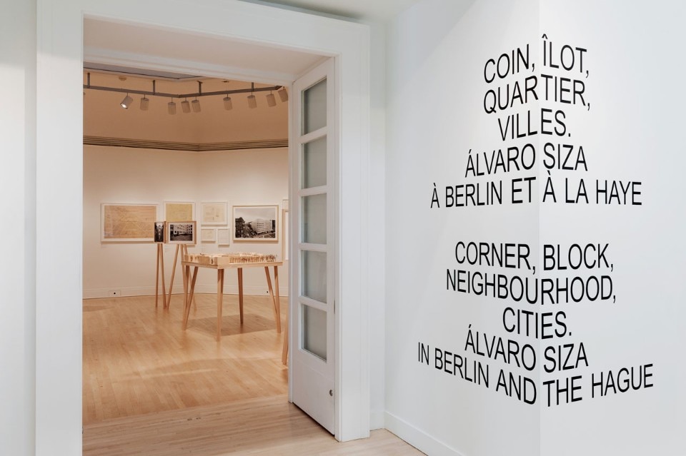 “Corner, Block, Neighbourhood, Cities. Álvaro Siza in Berlin and The Hague”. View of the exhibition at the CCA 