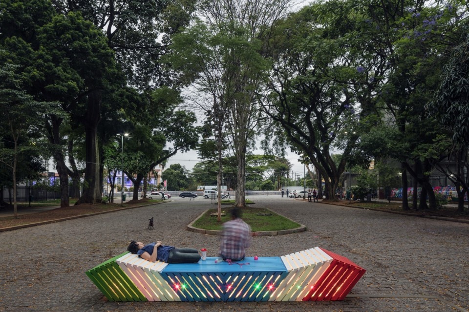 Estudio Guto Requena, Can you tell me a secret?, installation at Urbe 2016, Saõ Paulo, Brazil