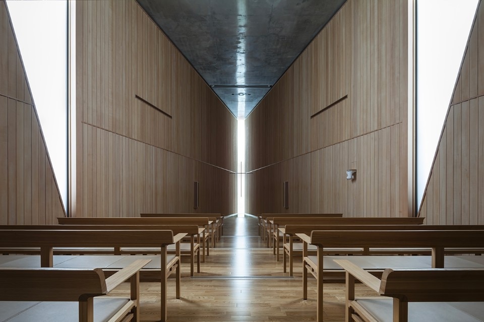 Tadao Ando, 21st Century Christ Church in Hiroo, Tokyo. Photo Shigeo Ogawa
