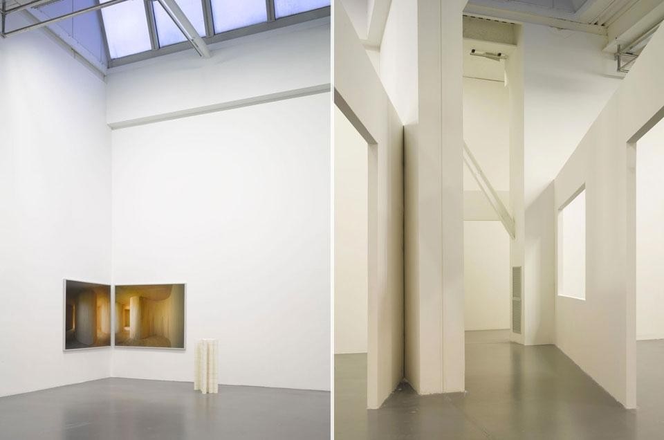 A sinistra: Krijn De Koning, <i>5 spaces. Work for the Pecci Centre</i>, 2012.  Photo Bas Princen. A destra: Anne Holtrop / Bas Princen, <i>Temporary Museum (Lake) & A Tower</i>, 2011. Photo Bas Princen

