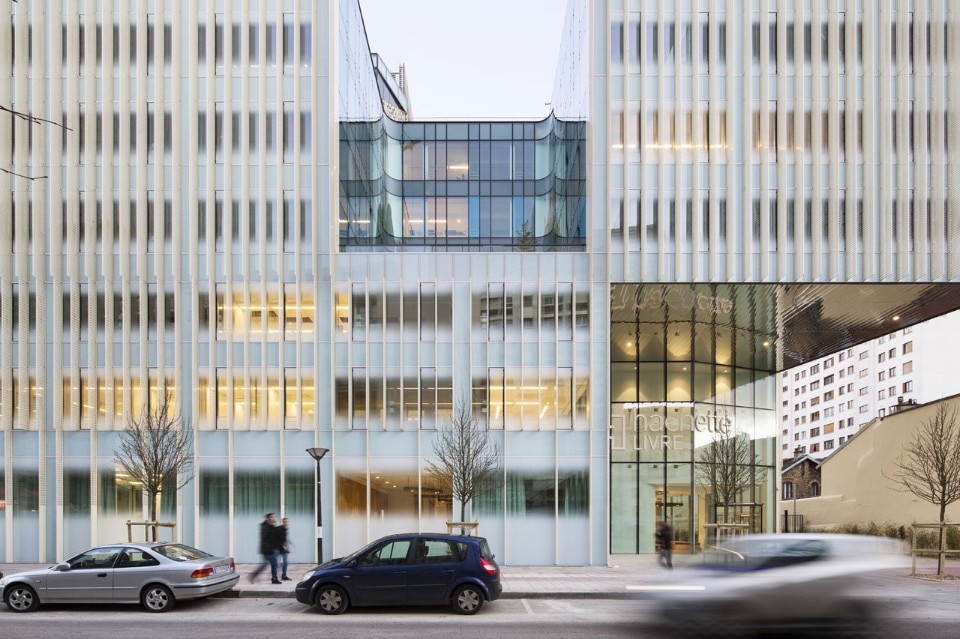 Jacques Ferrier Architectures, Hachette Livre Headquarters, Vanves, Paris, france