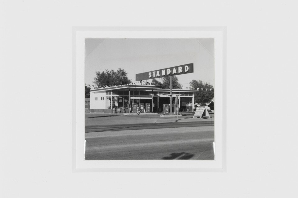 Ed Ruscha, Standard station, Amarillo, Texas, 1962