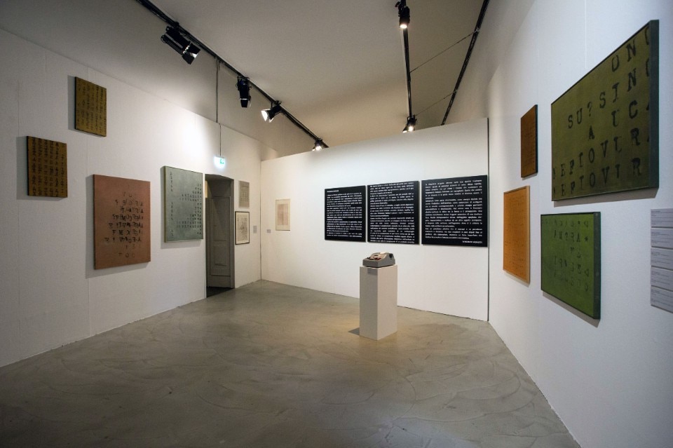 Img.1 View of the exhibition “Agnetti. A cent’anni da adesso”, Palazzo Reale di Milano. Photo Franco Russo 
