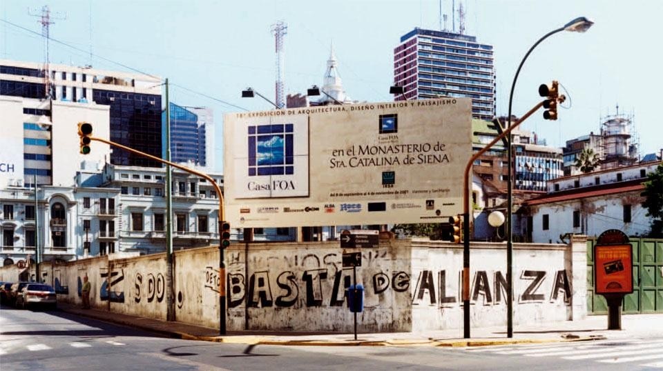 Gabriele Basilico legge Buenos Aires in <em>Domus</em> 875 / novembre 2004. Vista pagine interne