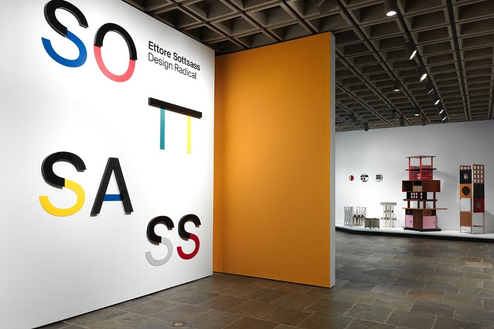 Img.7 View of the exhibition “Ettore Sottsass. Radical Design” at the Metropolitan Museum of Art, New York. Courtesy of The Metropolitan Museum of Art