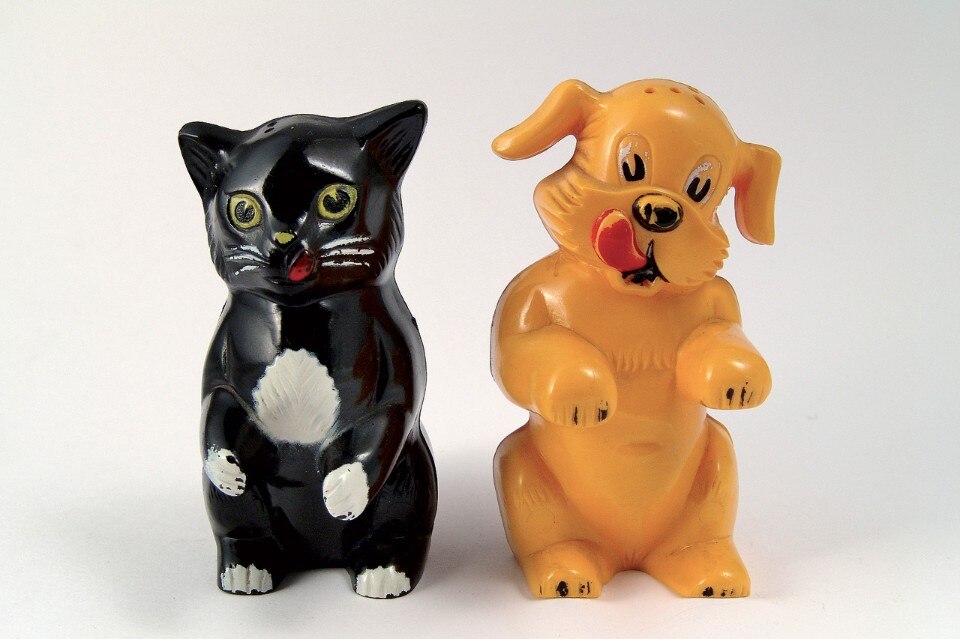 Fido e Fifi, gatto nero e cane giallo, F&F, Dyton, Ohio, plastica, anni ’50