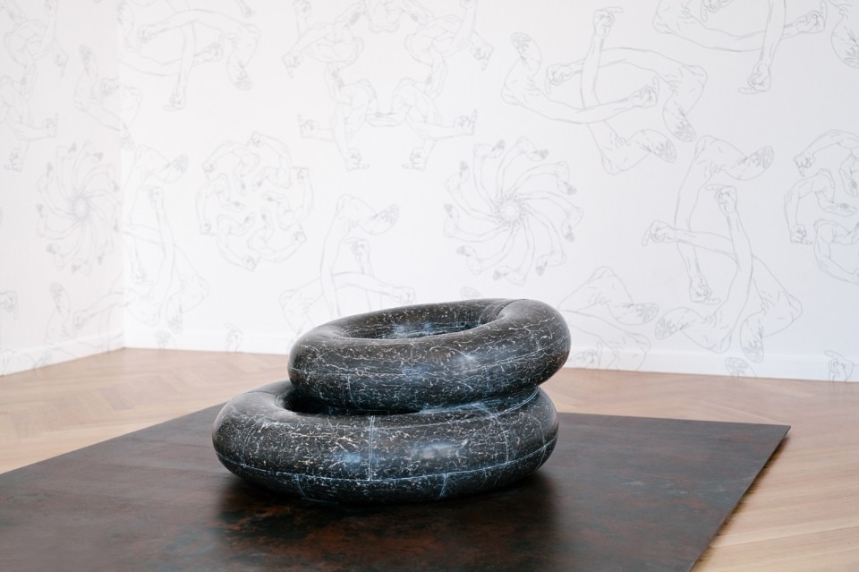 Ai Weiwei, <i>Tyre</i>, marble, ©Museum of Cycladic Art, 2016