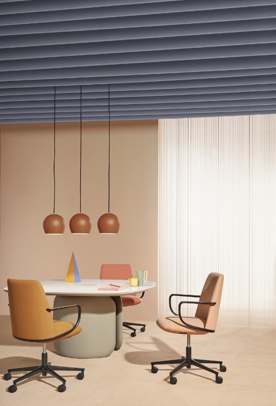 Claudio Bellini, Elinor low back, Pedrali