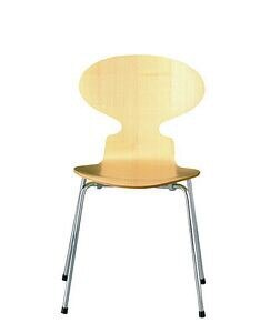 The Ant (1952) chair. Photo by Strüwing