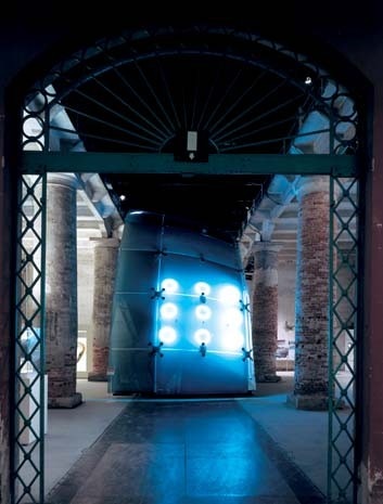 Peter Cook and Colin Fournier’s Graz Kunsthaus, represented by a full-size piece of its glass skin. Photography by Todd Eberle
