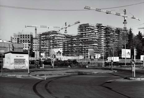 Constructions in Via Rubattino. Photo Marco Introini