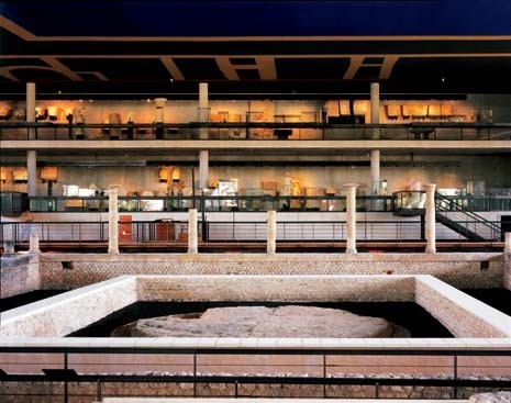 Nouvel calls the museum’s roof, previous pages, a parasol, shading the roman settlement uncovered by archaeologists