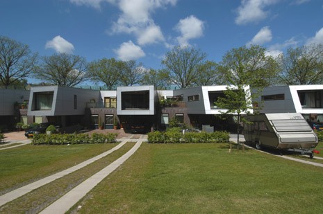 NIO architecten, The Cyclops, Hilversum, The Netherlands, 2001. Photo Andrei Thurlow