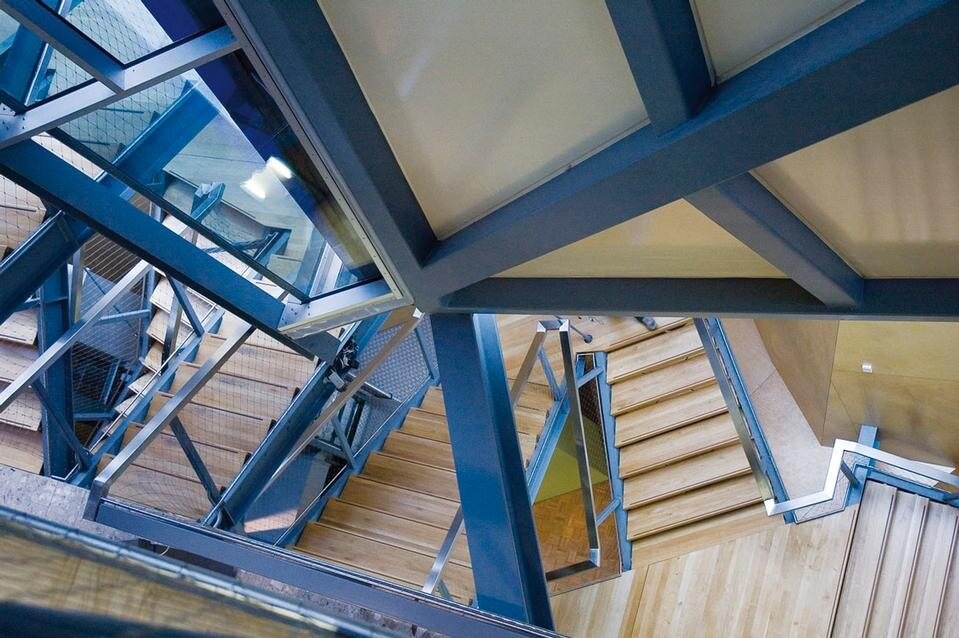 "Bezirkshauptmannschaft Murau" (2002) von Wolfgang Tschapeller and Friedrich W. Schöffauer