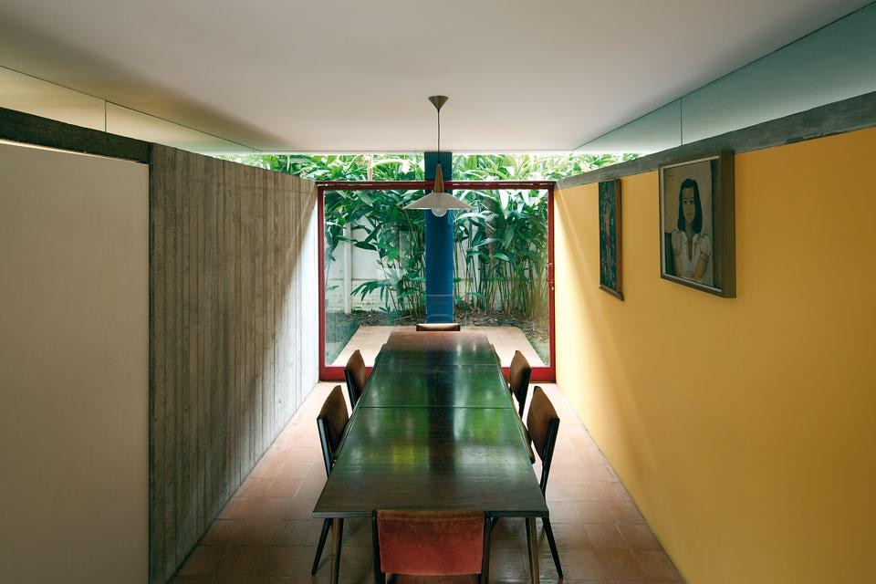 Olga Baeta house: the dining room