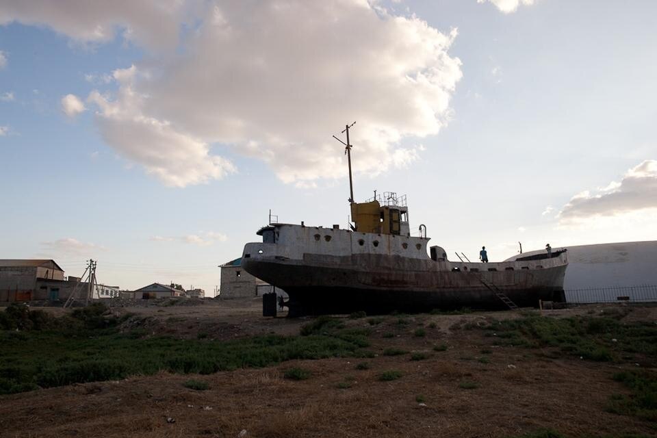 Cadavers of boats. Photograph by Neil Berrett.