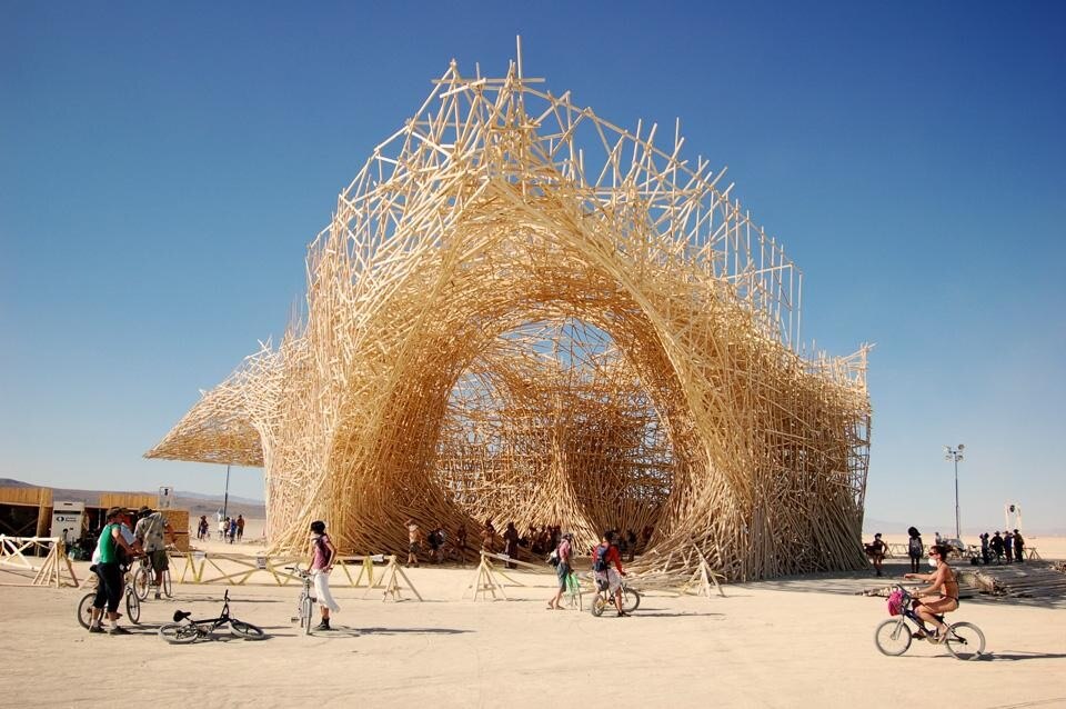 Arne Quinze, <i>Uchronia,</i> 2006. Burning Man Festival 2006, Black Rock City, Nevada, USA. Photograph © Jason Strauss.