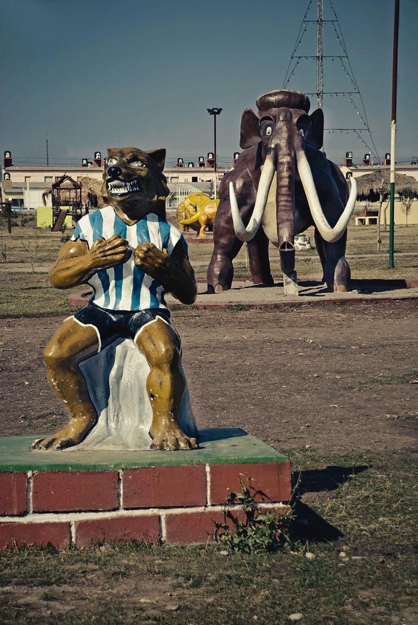 The district’s public park
covers an area of 40,000 m2.
The figures that populate
it are inspired by characters
from the film <i>Ice Age.</i>