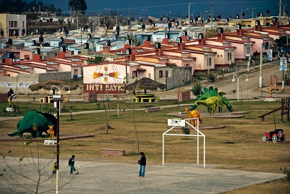 Alto Comedero is the
model housing quarter
built in several stages since
2003 by the Tupac Amaru
cooperatives.