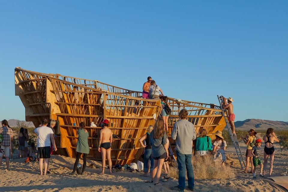 Designed by Ball-Nogues studio, Yucca Crater is a 30 foot plywood basin (depressed 10 feet into the earth), with an exterior and interior ladder