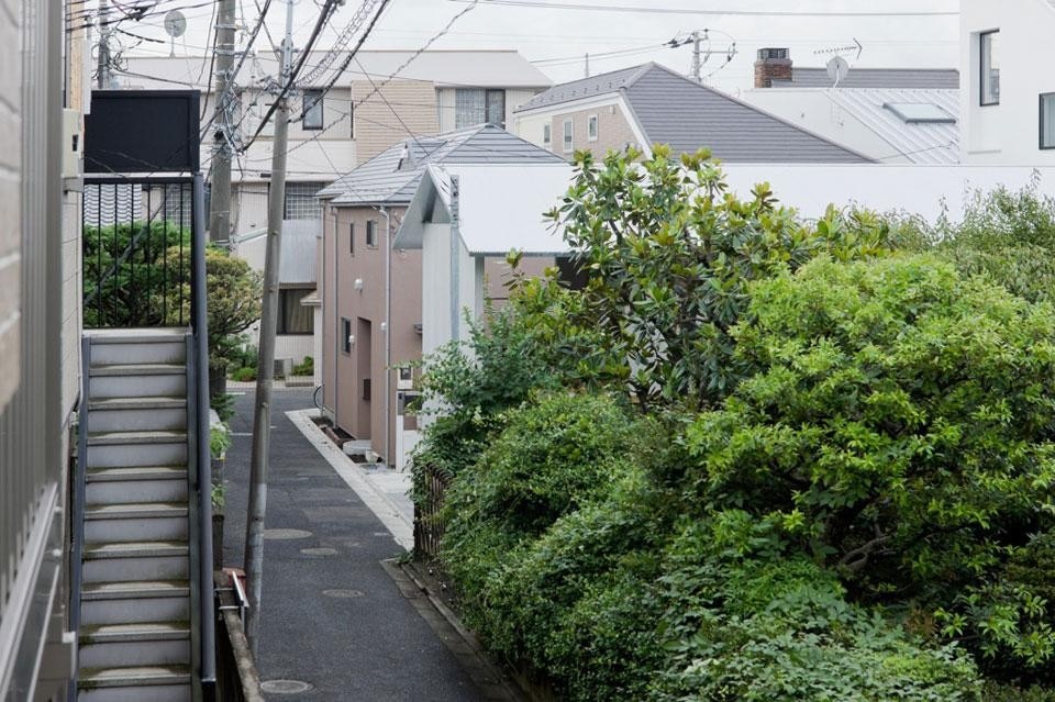 The house is in Kyodo, in the west of Tokyo prefecture and a few stops from Shibuya, in the residential Setagaya district