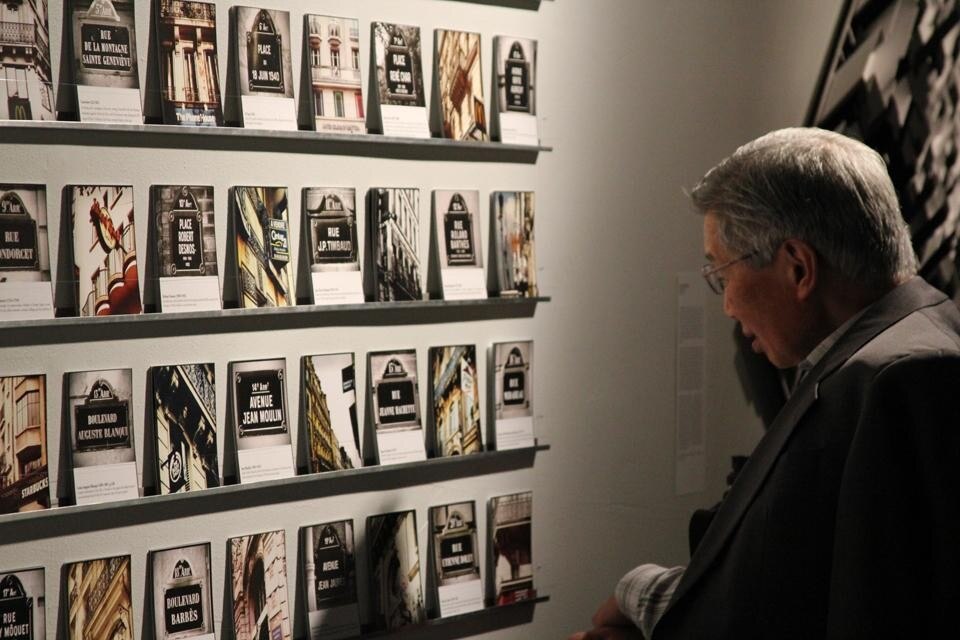 Top: <em>Un-Privileged Views</em>, WUHO Gallery, installation view. Photo by Eric Olsen. Above: <em>Paris Je t'M</em>, by Mireille Roddier