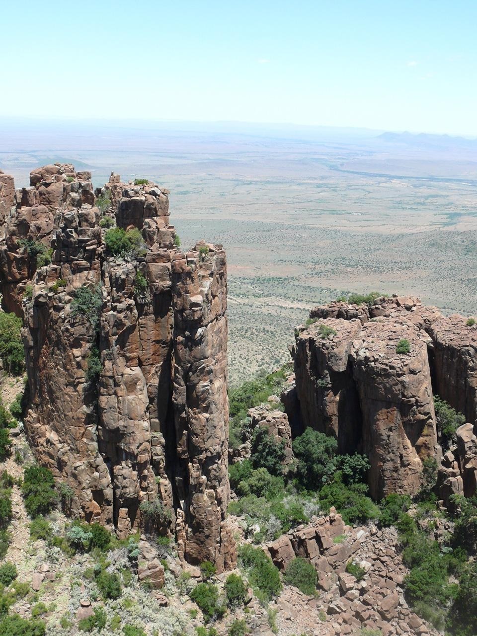 View from the Valley of Desolation, the most spectacular point in Camdeboo National Park
