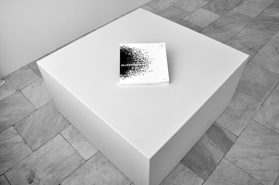 <em>AllesWirdGut – Weg Schauen</em>, installation view at the Architektur Galerie Berlin